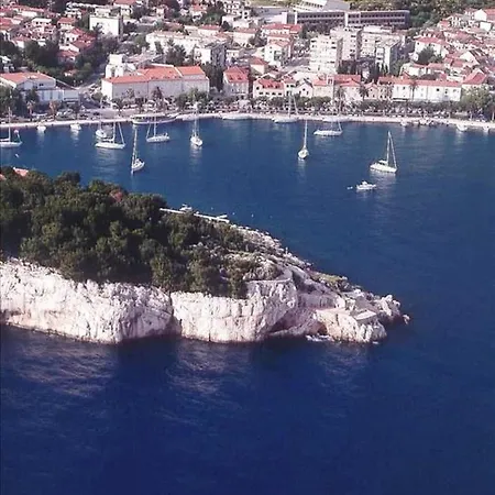 City Beach Medna Gasthuis Makarska